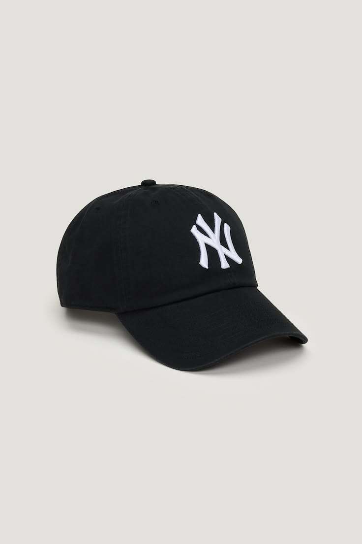 Caps